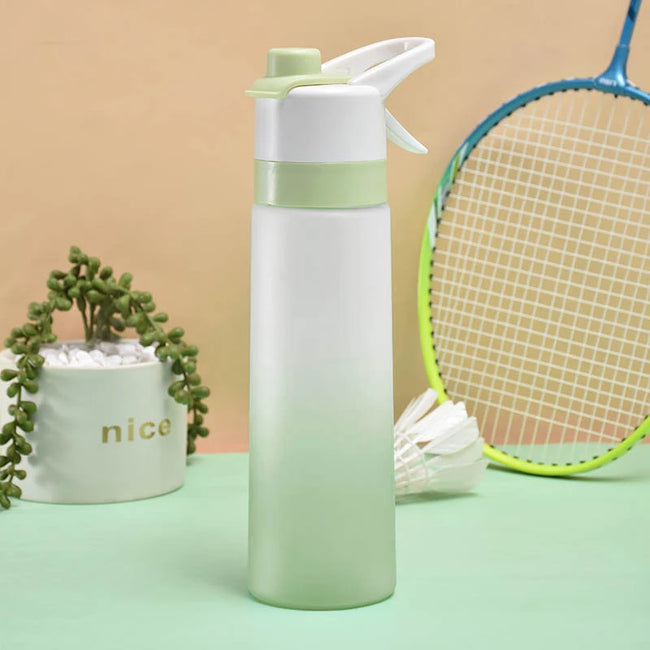 700ml Spray Water Bottle Large Capacity Portable Outdoor Sport Fashion Cute Drinking Plastic Bottles BPA Free Eco-Friendly